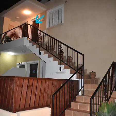 Sirena Sunrise Apartment 125 Paphos Exterior photo